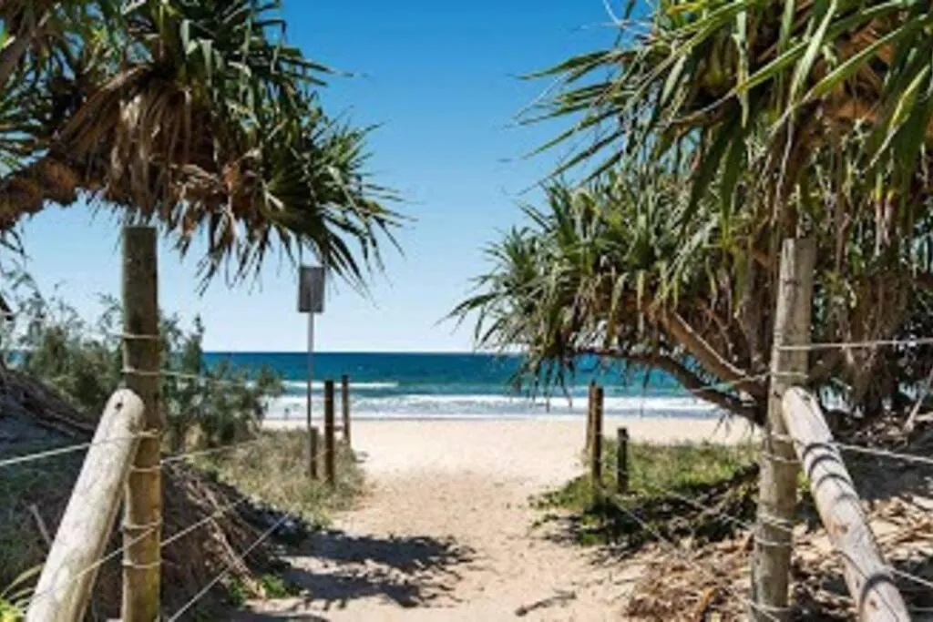 Apartment 300M To Beach*Pets Allowed*Boho Beach Shack Maroochydore